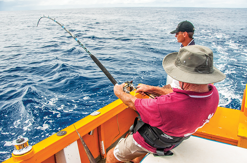 How to Make a Wind-On Topshot  Using Hollow-Core Braid to Connect Main Line  to Leader for Tuna 